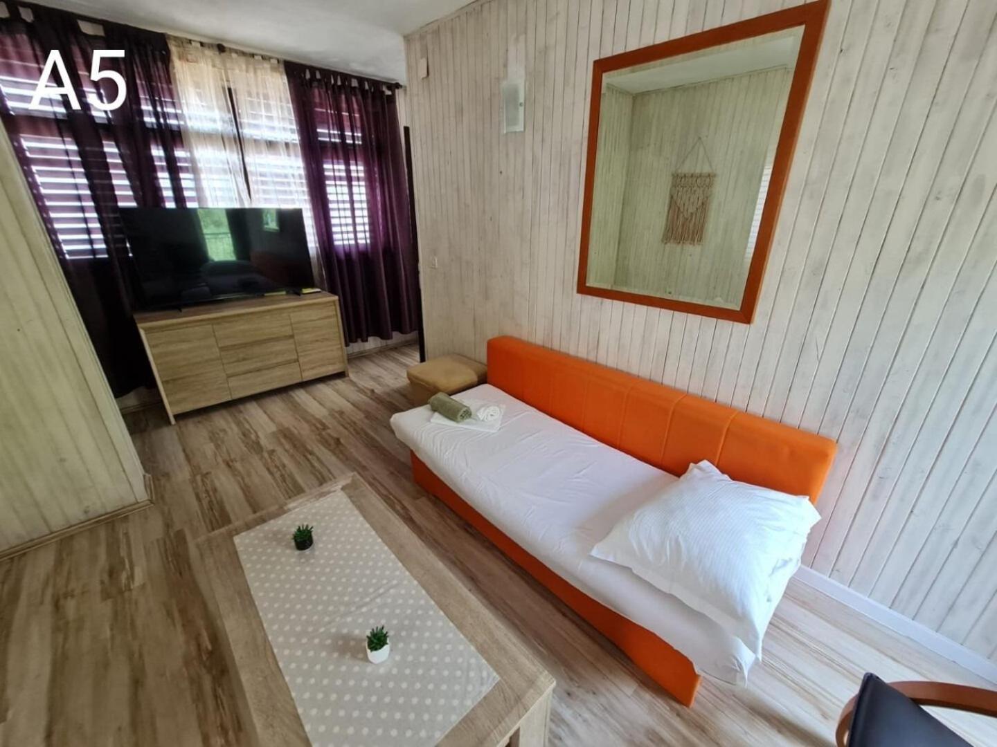Apartments More Živogošće 외부 사진
